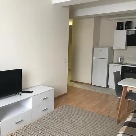 Apartamento метро берестейская, квартира студио ул. машиностроительная 39