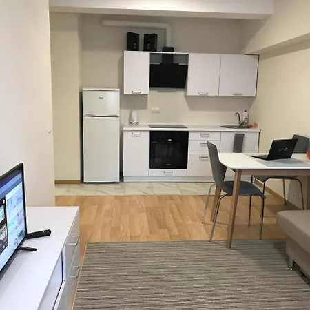 Apartamento метро берестейская, квартира студио ул. машиностроительная 39 *
